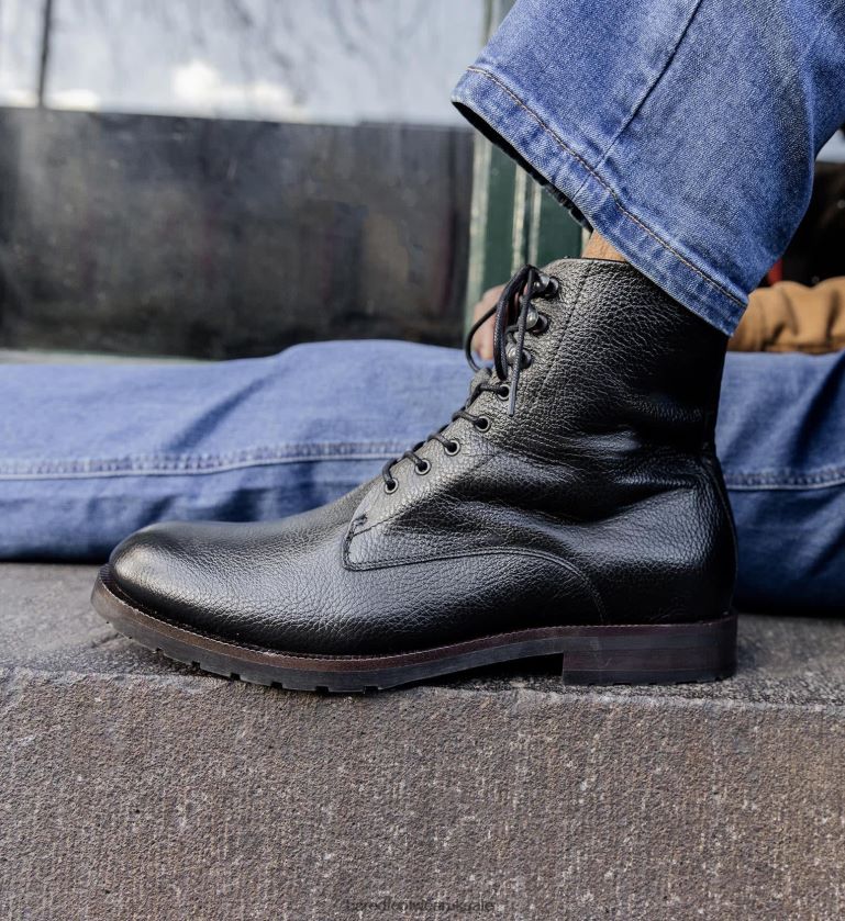 Black Pebbled Leather Boots Men Bared Footwear N06D2V12 Argon