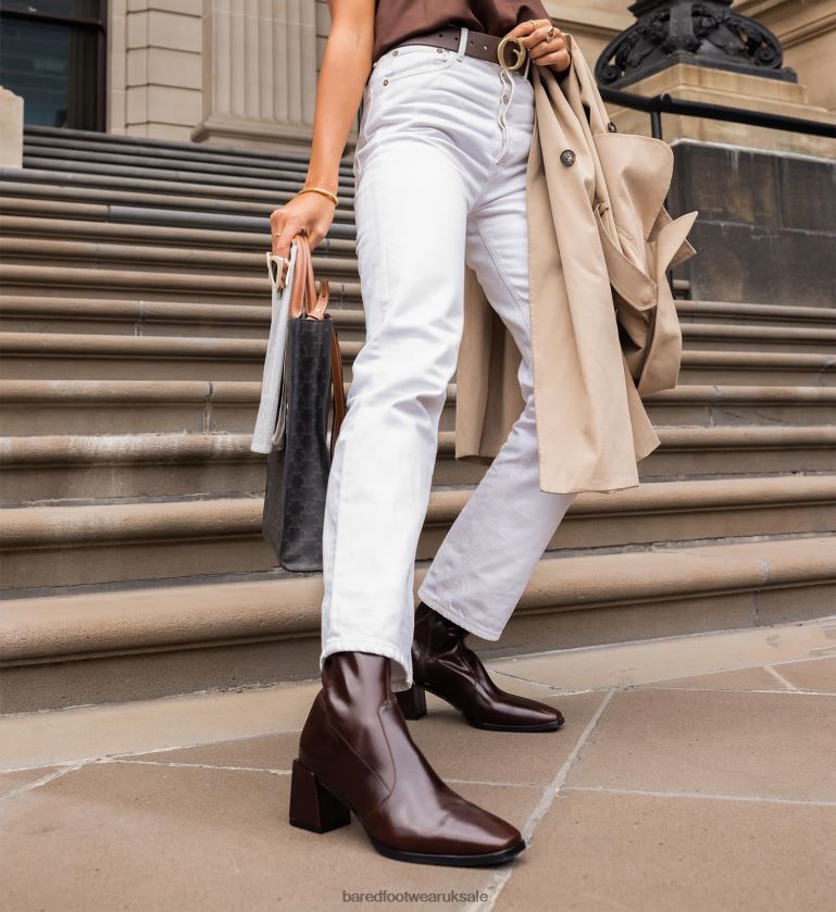 Dark Oak Boxed Leather Heeled Boots Women Bared Footwear N06D2V153 Nightingale