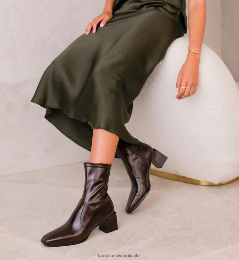 Dark Oak Boxed Leather Heeled Boots Women Bared Footwear N06D2V153 Nightingale