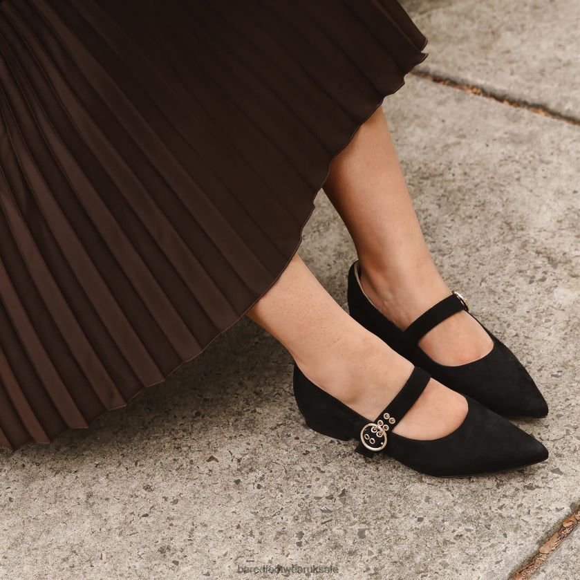 Black Suede Ballet Flats Women Bared Footwear N06D2V300 Egret